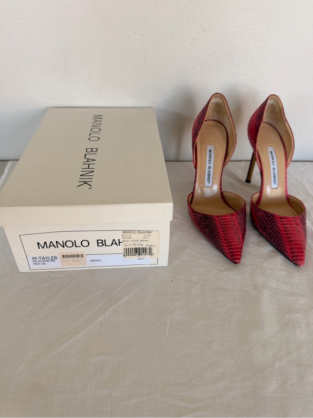 Manolo Blahnik Red Snakeskin Pointed Toe Stilettos